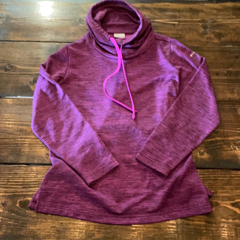 Columbia Cowl Neck Hoodie. Size Medium.